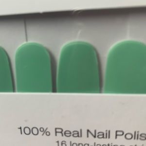 Oslo & Steady: green cream finish dry nail polish strips by ColorStreet